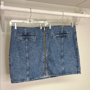 Old Navy Mid-Rise Denim Blue Zip Front Mini Skirt- 26